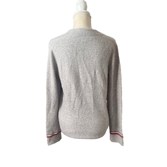 Tommy Hilfiger Light Grey Hilfiger Flag Knit Varsity V-Neck Sweater Women Med - Picture 3 of 10